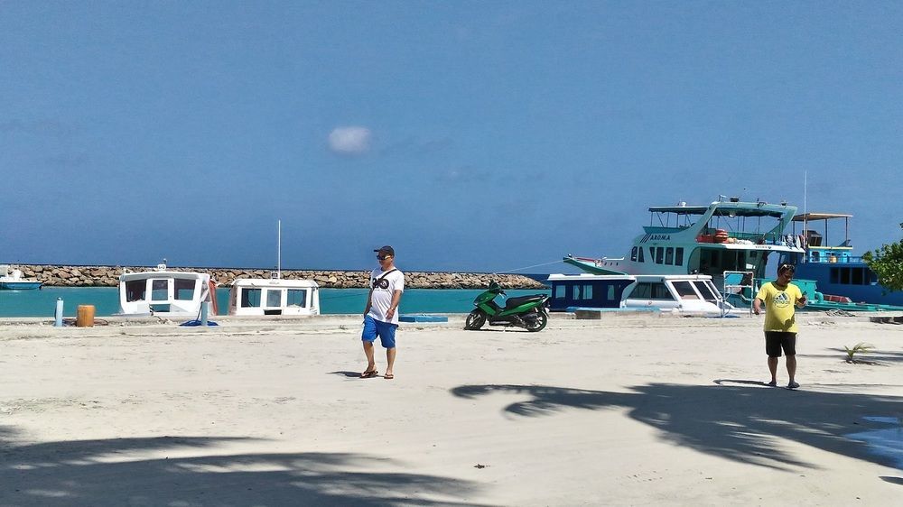 Select Village Maafushi Eksteriør billede