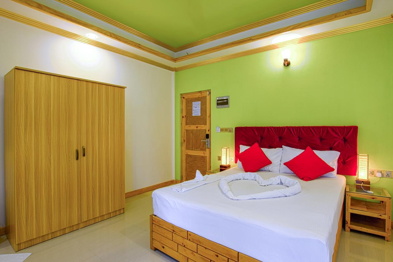 Select Village Maafushi Eksteriør billede